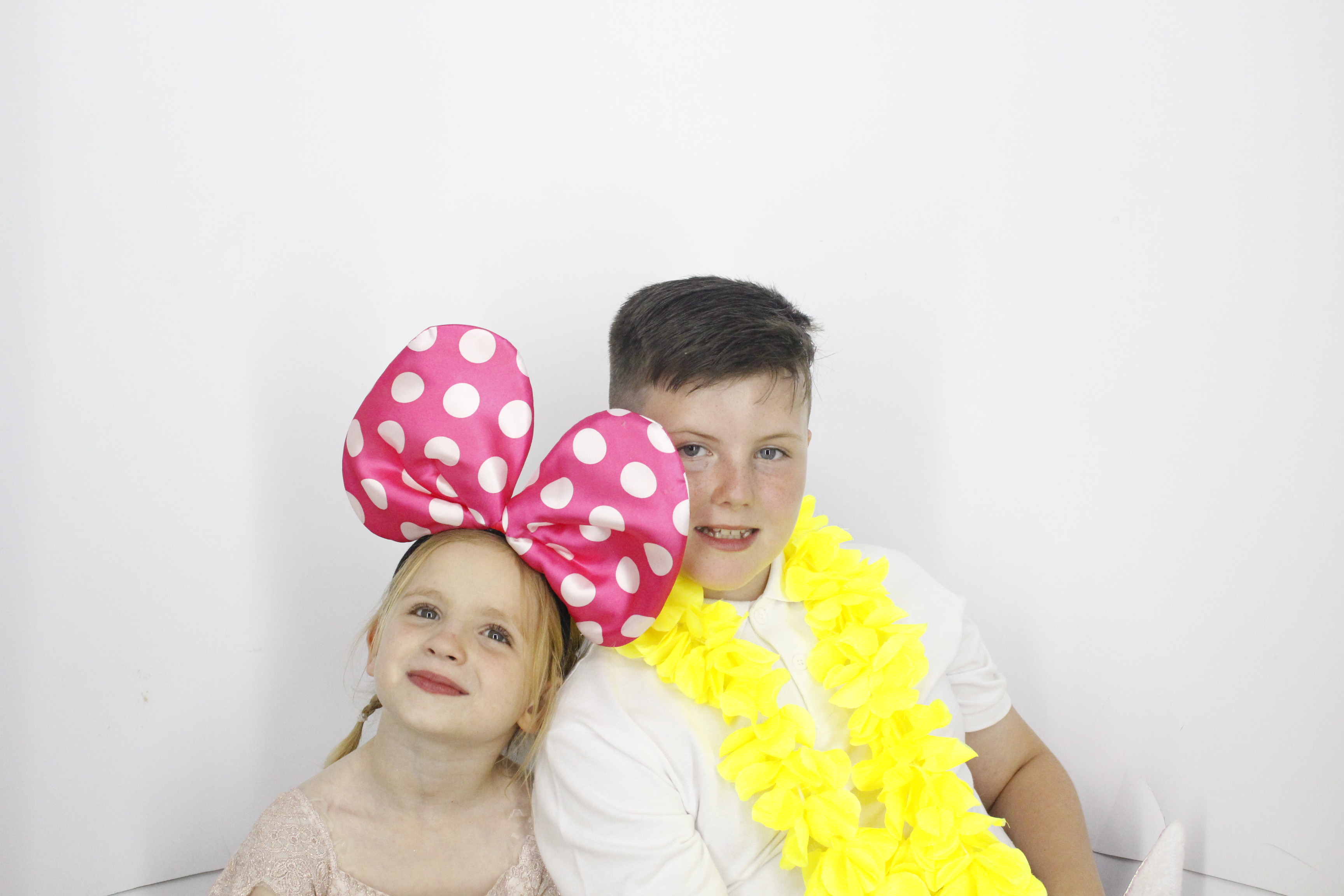 Sam & Rachel's Wedding | View more photos from the event at gallery.myphotoboothexperience.co.uk/u/MyPhotoBoothExperienceLtd/Sam-Rachels-Wedding